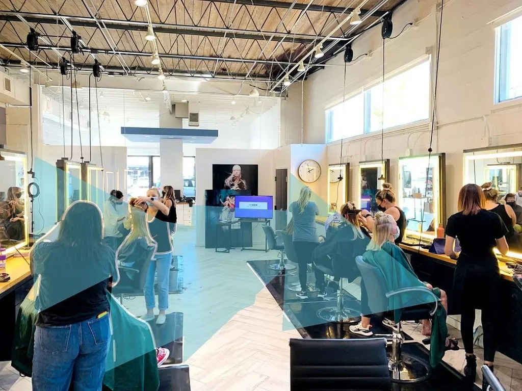 Pavo Salon — Hair salon in Memphis